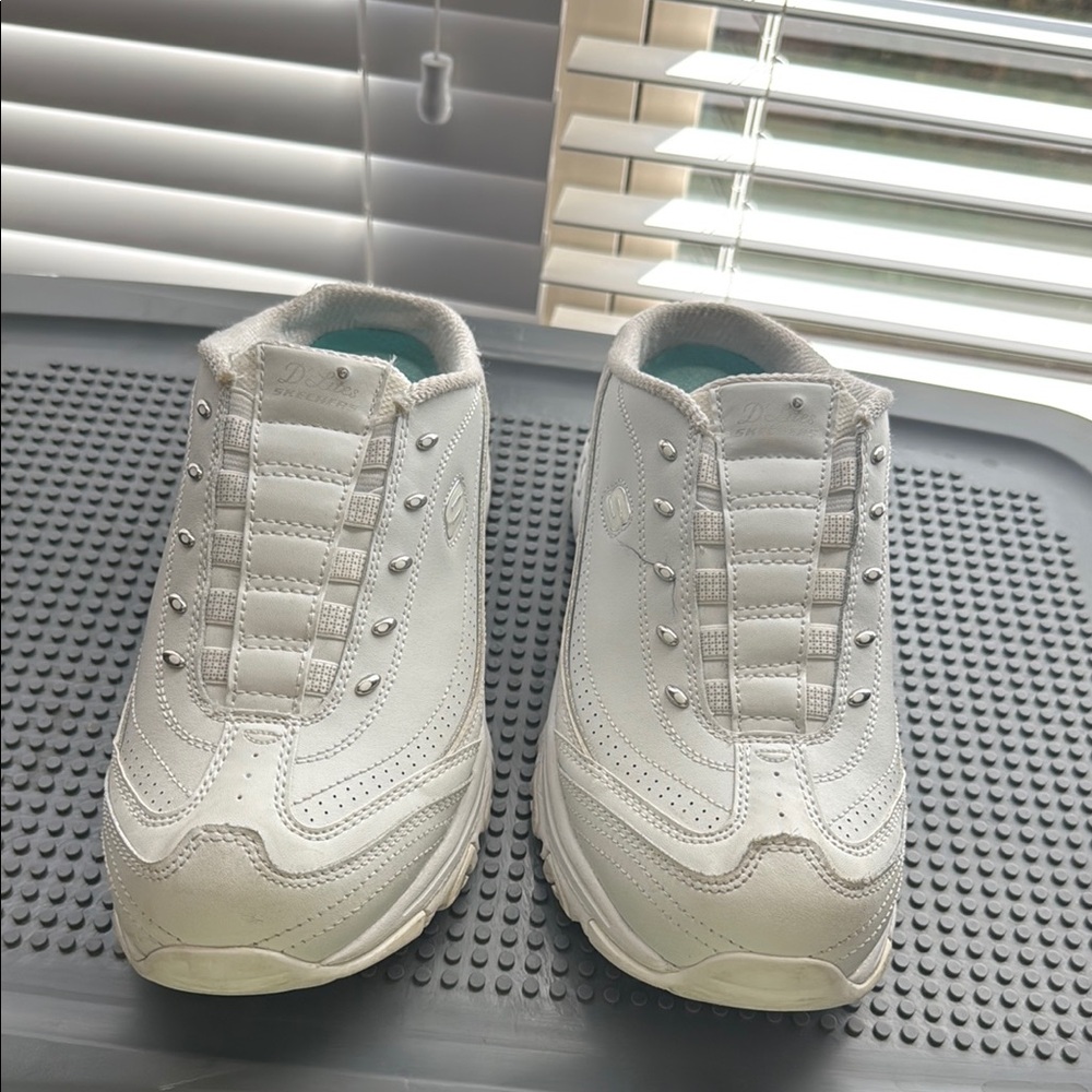 Skechers Light Gray Slip-On Sneakers